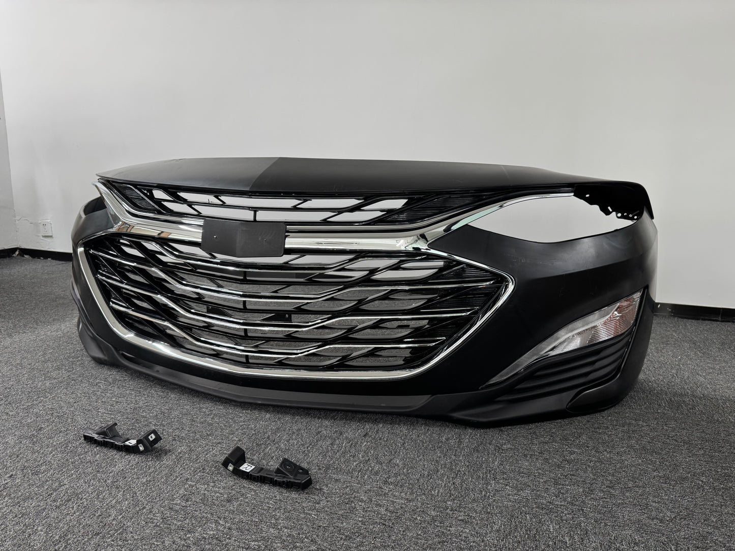 For 2019-2024 Chevy Malibu Front Bumper Cover Grille Fog Light Set