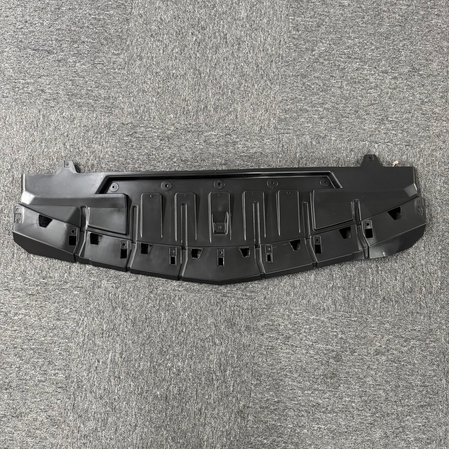 For 2016-2018 Chevy Malibu Cover With Valance Grille Fog Light Trim Front Bumper set